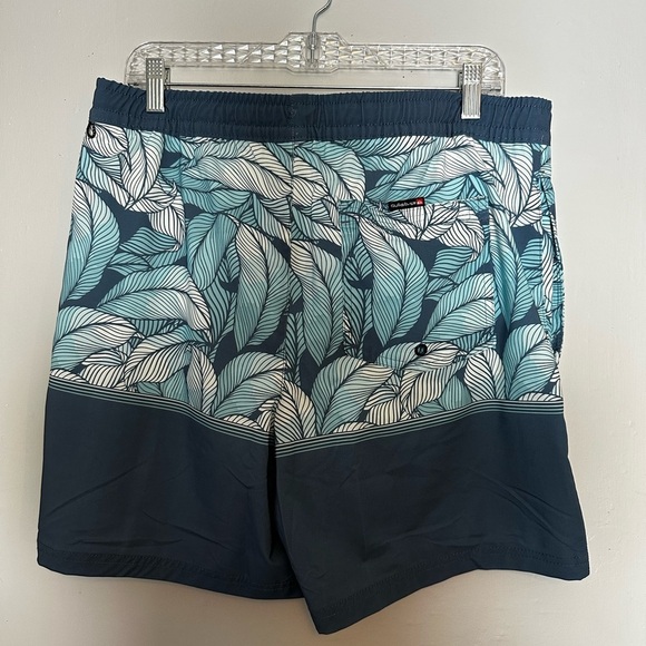 Quiksilver Men’s Board Shorts Swim Trunks Tropical Leaf Print Blue Large NWT - Picture 6 of 7